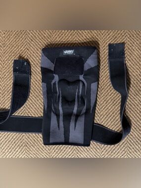 Anaconda Jiu Jitsu Knee Brace (Black and Gray)